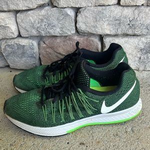 Nike size 11 mens shoes